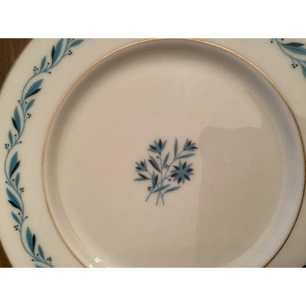 LENOX BLUERIDGE LOT OF 4 PCS 8 1/4